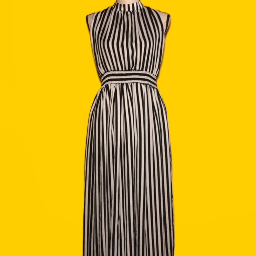 CHERRYVILLE sleeveless maxi dress - Picture 2 of 6